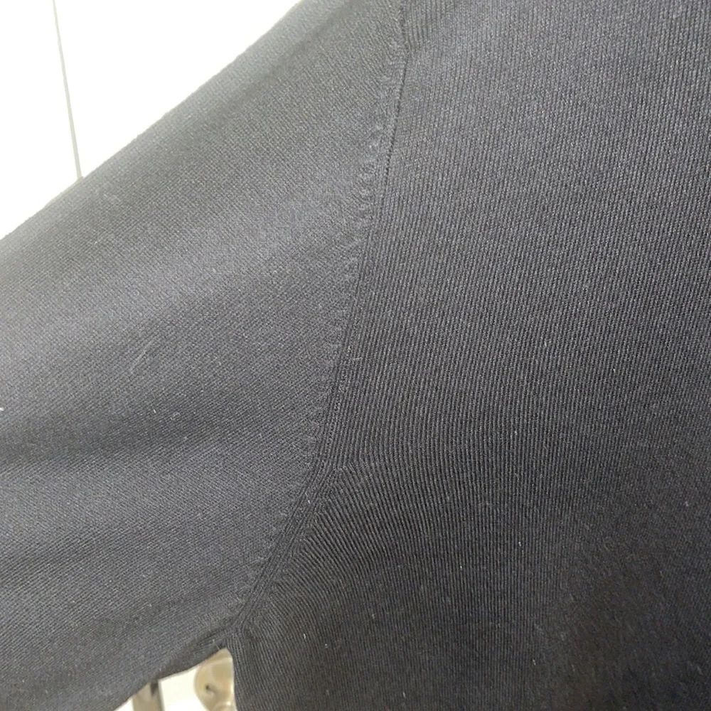 ZARA - V-neck top - black
